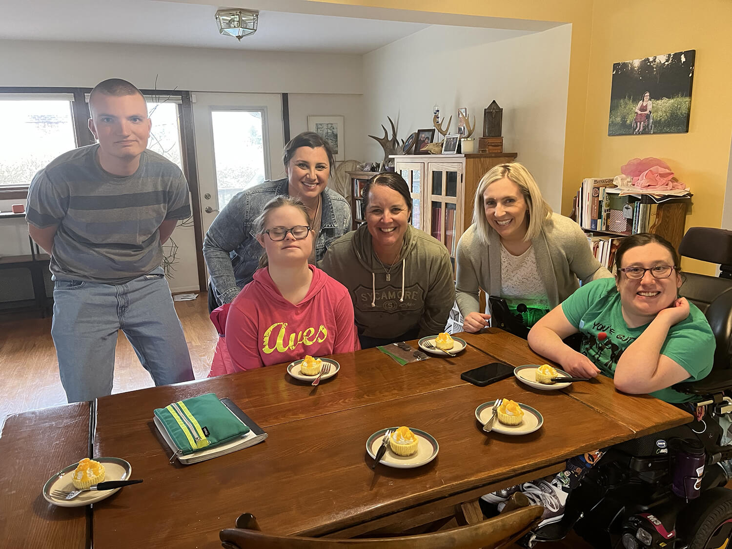 maggies-marvelous-mini-cheesecakes-interns-07